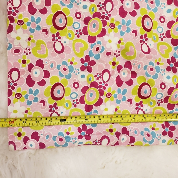 2 pillow covers. - Picture 4 of 5